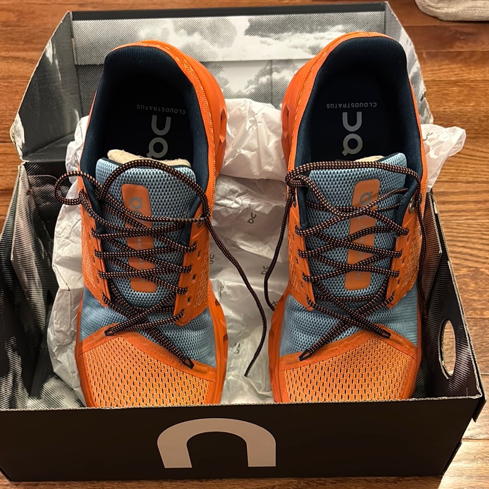 On Running Cloudstratus Orange/Wash - Size 10.5